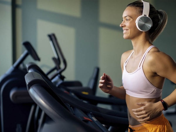 7 Tips for Making Cardio Less Boring at Home